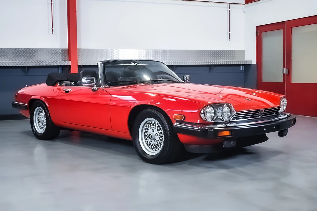 1989 Jaguar XJS Convertible - Image 2 of 31