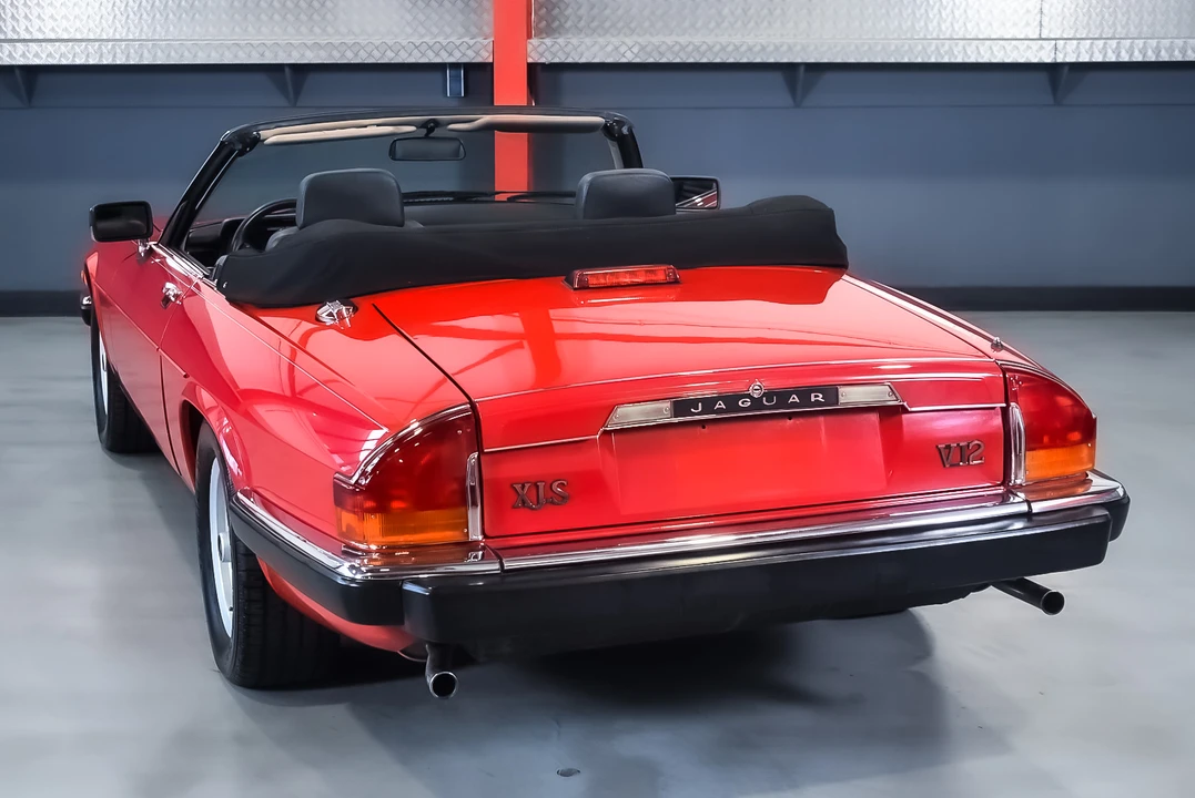 1989 Jaguar XJS Convertible - Image 16 of 31