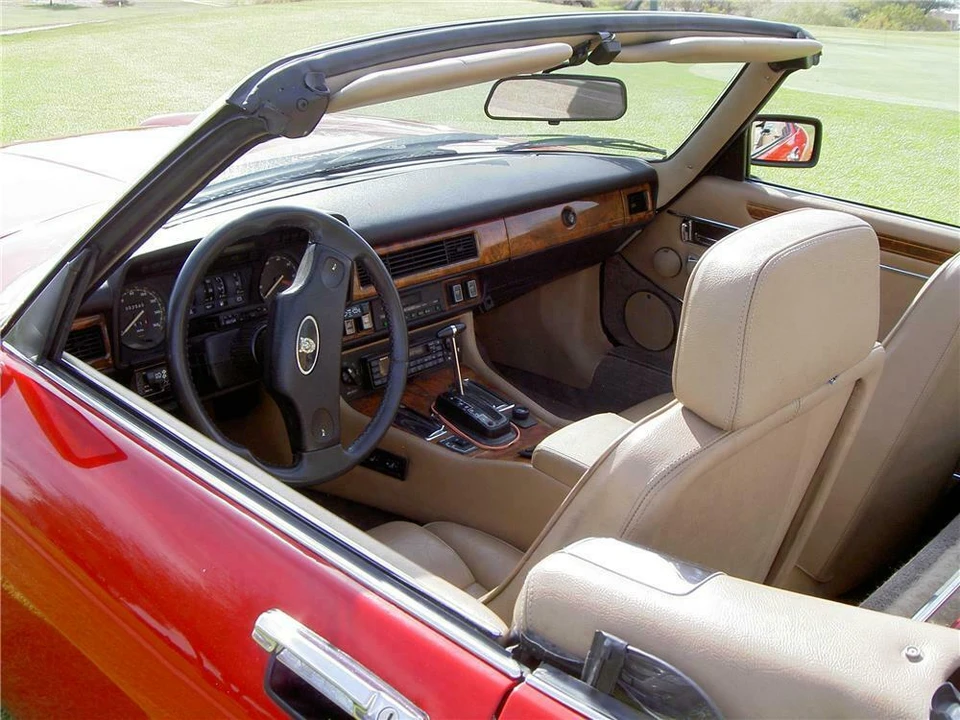 1989 Jaguar XJS Convertible - Image 2 of 4