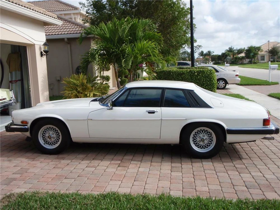 1989 Jaguar XJS - Image 2 of 5