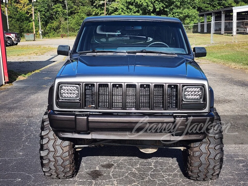 1989 Jeep Comanche - Image 8 of 9