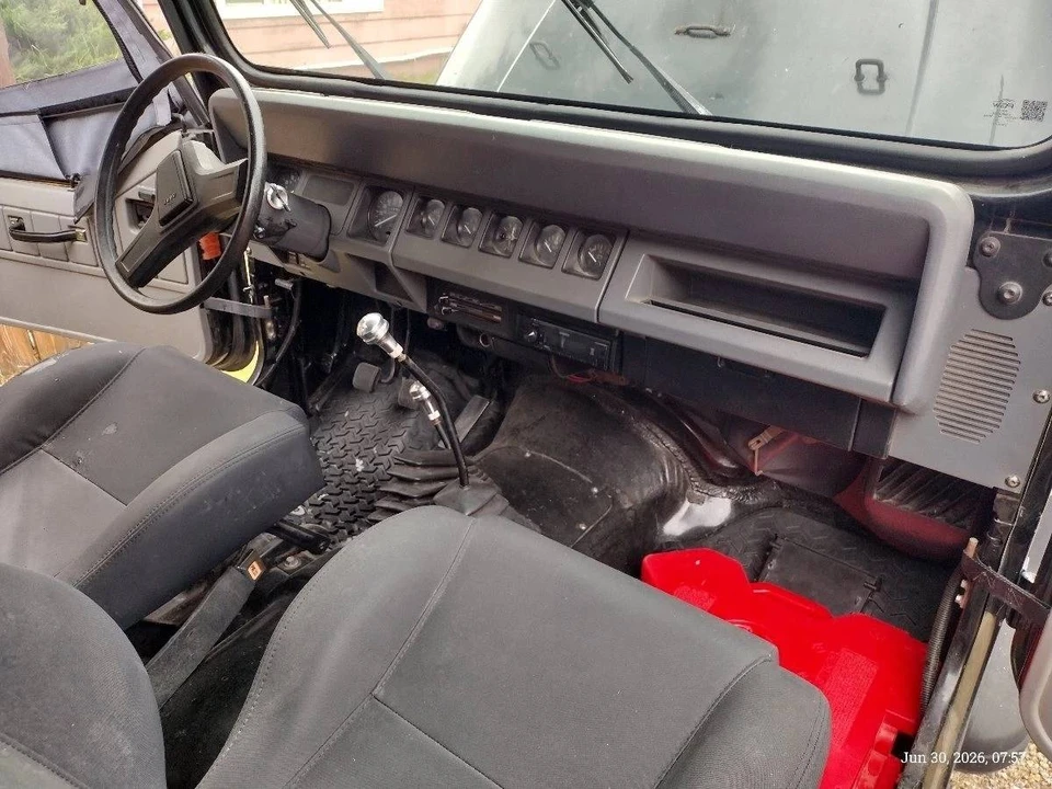 1989 Jeep YJ Wrangler - Image 13 of 18