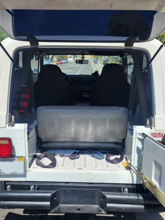 1989 Jeep YJ Wrangler - Image 5 of 17