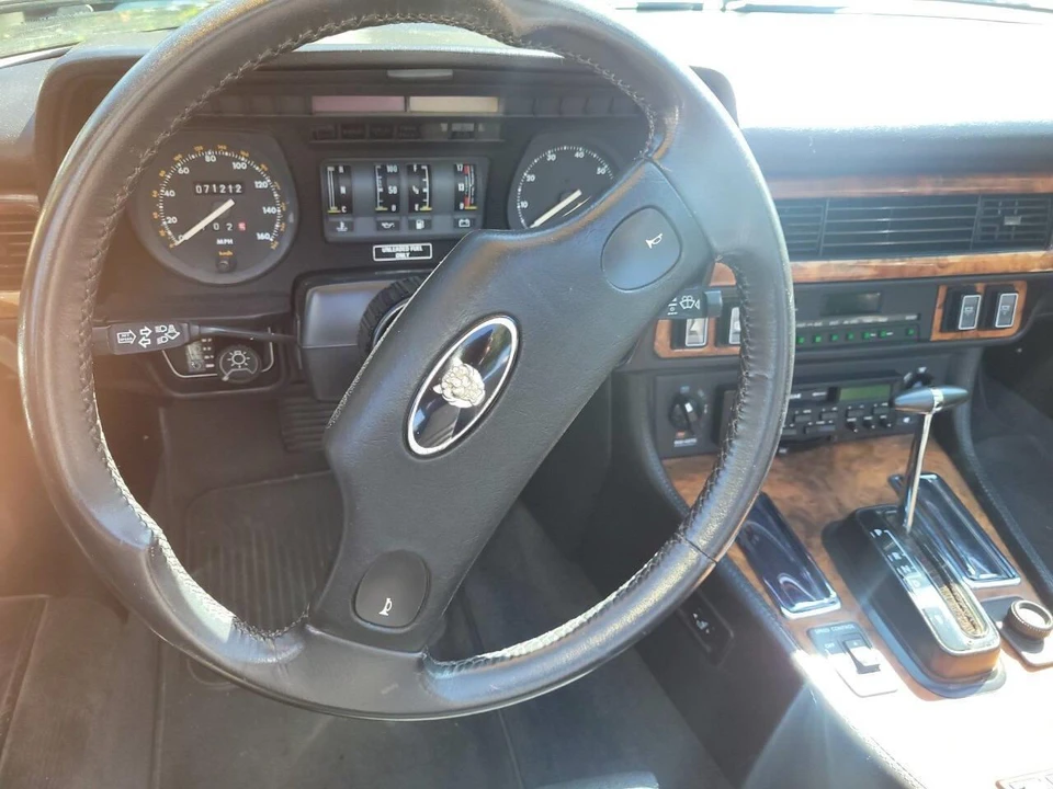 1989 Jaguar S-Type 1st Gen - Image 7 of 17