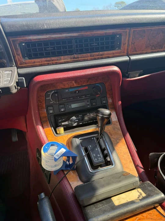 1989 Jaguar XJ - Image 10 of 11