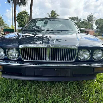 1989 Jaguar XJ6