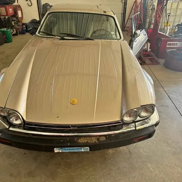 1989 Jaguar XJ