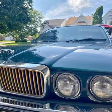 1989 Jaguar XJ6 Vanden Plas