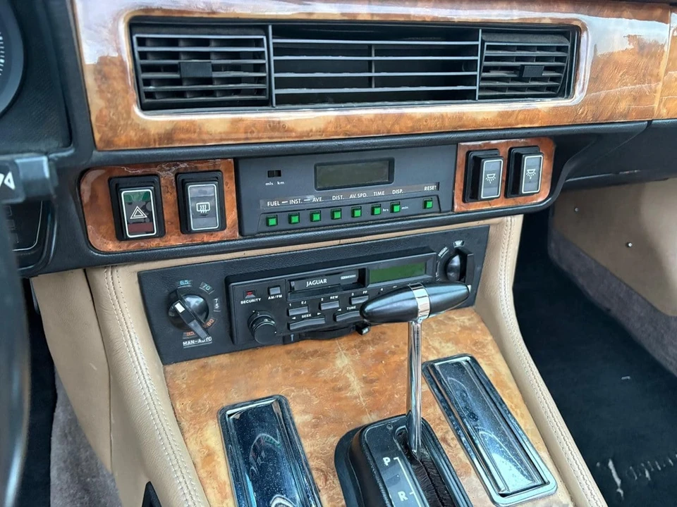 1989 Jaguar XJS Pre-Facelift V12 - Image 22 of 31