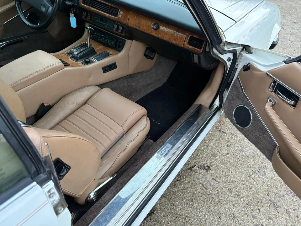 1989 Jaguar XJS Pre-Facelift V12 - Image 25 of 31