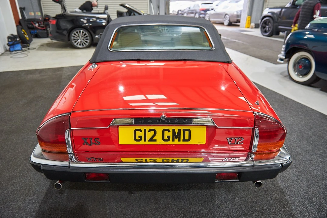 1989 Jaguar XJS Convertible - Image 17 of 30