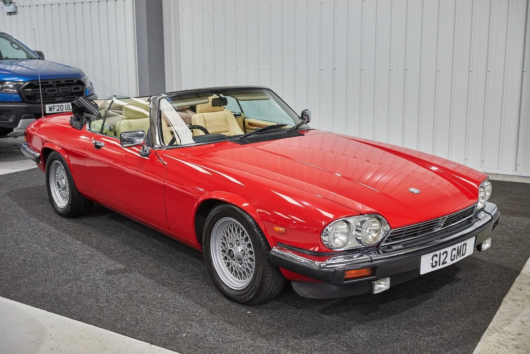 1989 Jaguar XJS Convertible - Image 2 of 30