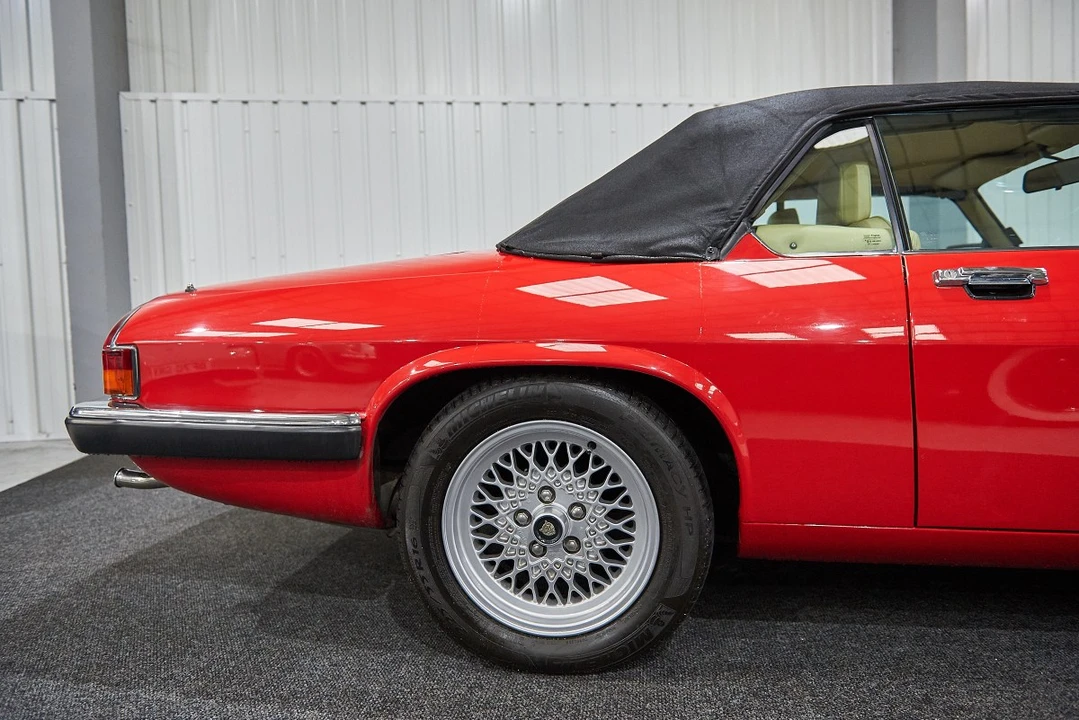 1989 Jaguar XJS Convertible - Image 24 of 30