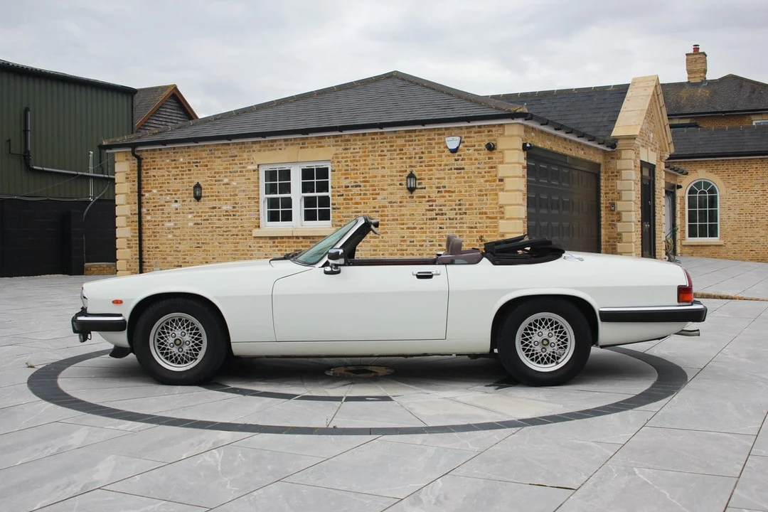 1989 Jaguar XJS Convertible - Image 11 of 30
