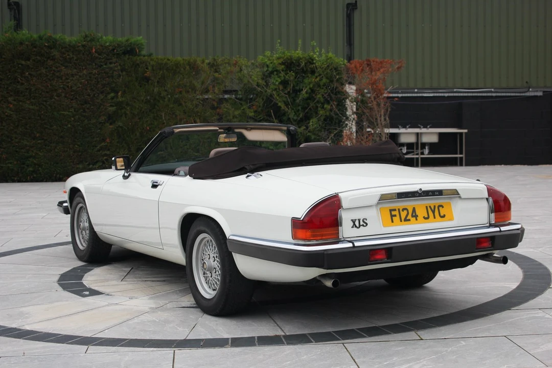 1989 Jaguar XJS Convertible - Image 17 of 30