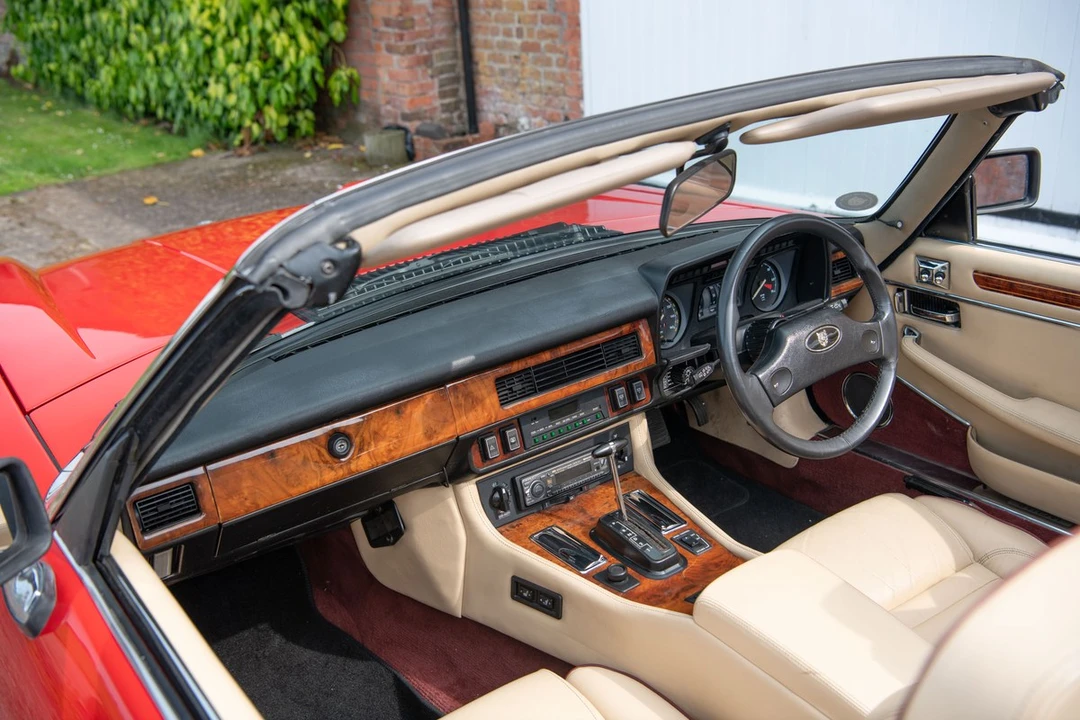 1989 Jaguar XJS Convertible - Image 23 of 30