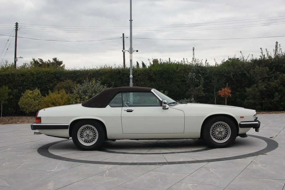 1989 Jaguar XJS Convertible - Image 20 of 30