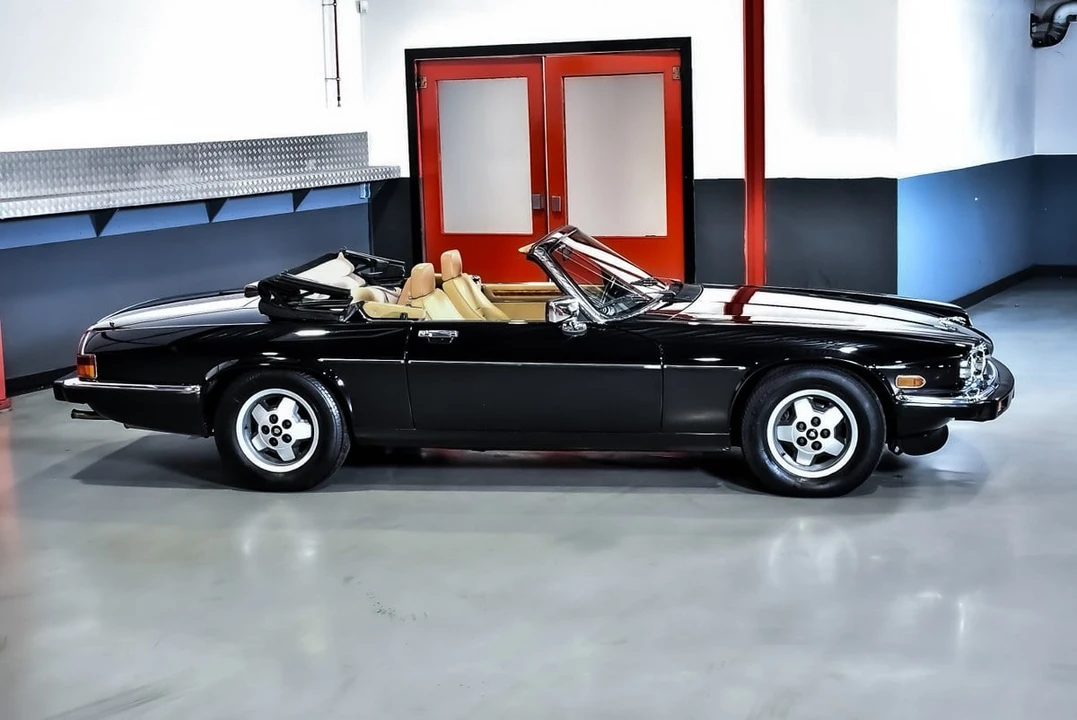 1989 Jaguar XJS Convertible - Image 9 of 30