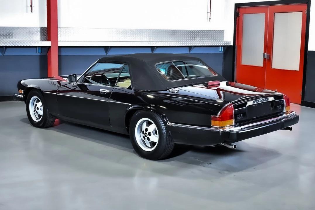 1989 Jaguar XJS Convertible - Image 19 of 30