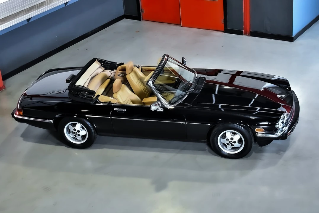 1989 Jaguar XJS Convertible - Image 13 of 30