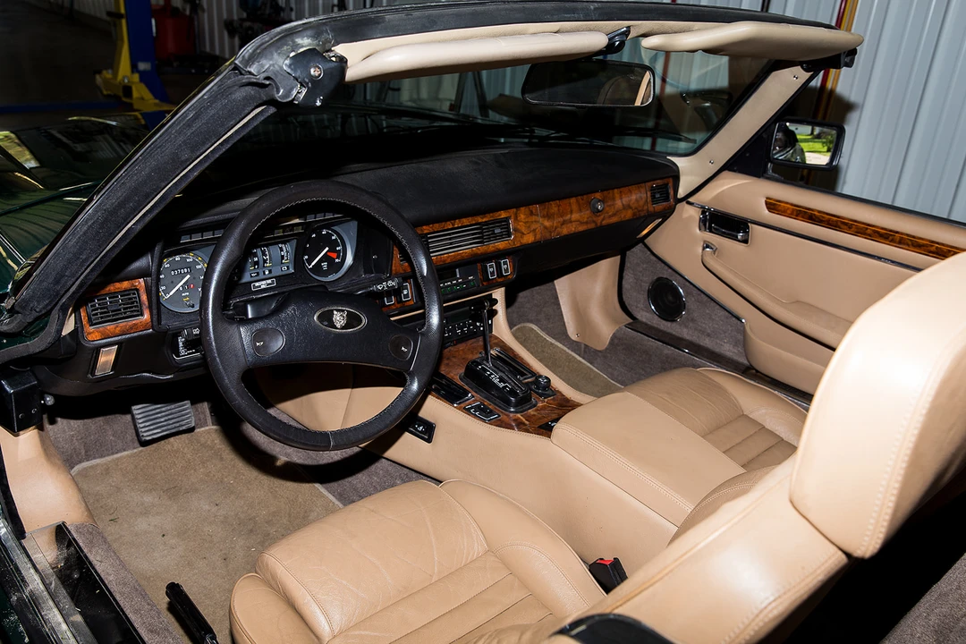 1989 Jaguar XJS Convertible - Image 12 of 31