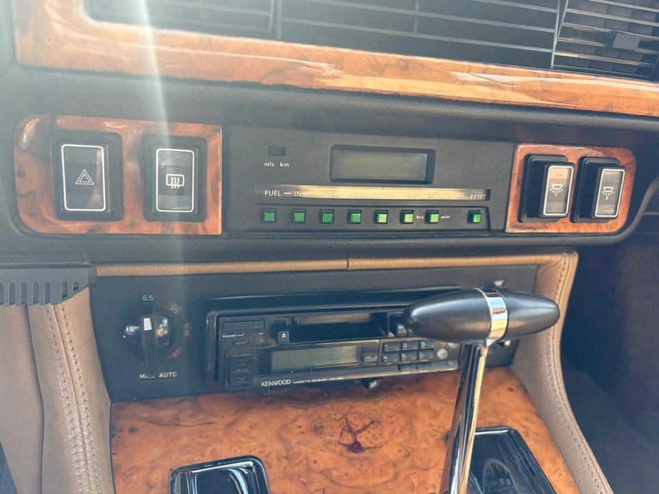 1989 Jaguar XJS Pre-Facelift V12 - Image 28 of 31