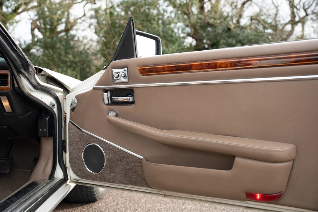 1989 Jaguar XJS Pre-Facelift V12 - Image 23 of 30