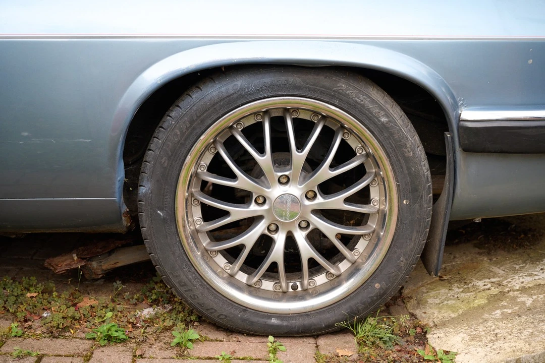 1989 Jaguar XJS Pre-Facelift V12 - Image 17 of 30