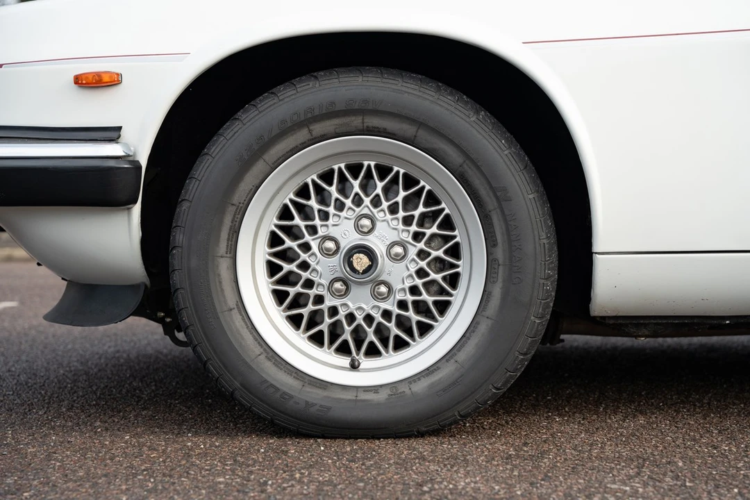 1989 Jaguar XJS Pre-Facelift V12 - Image 13 of 30