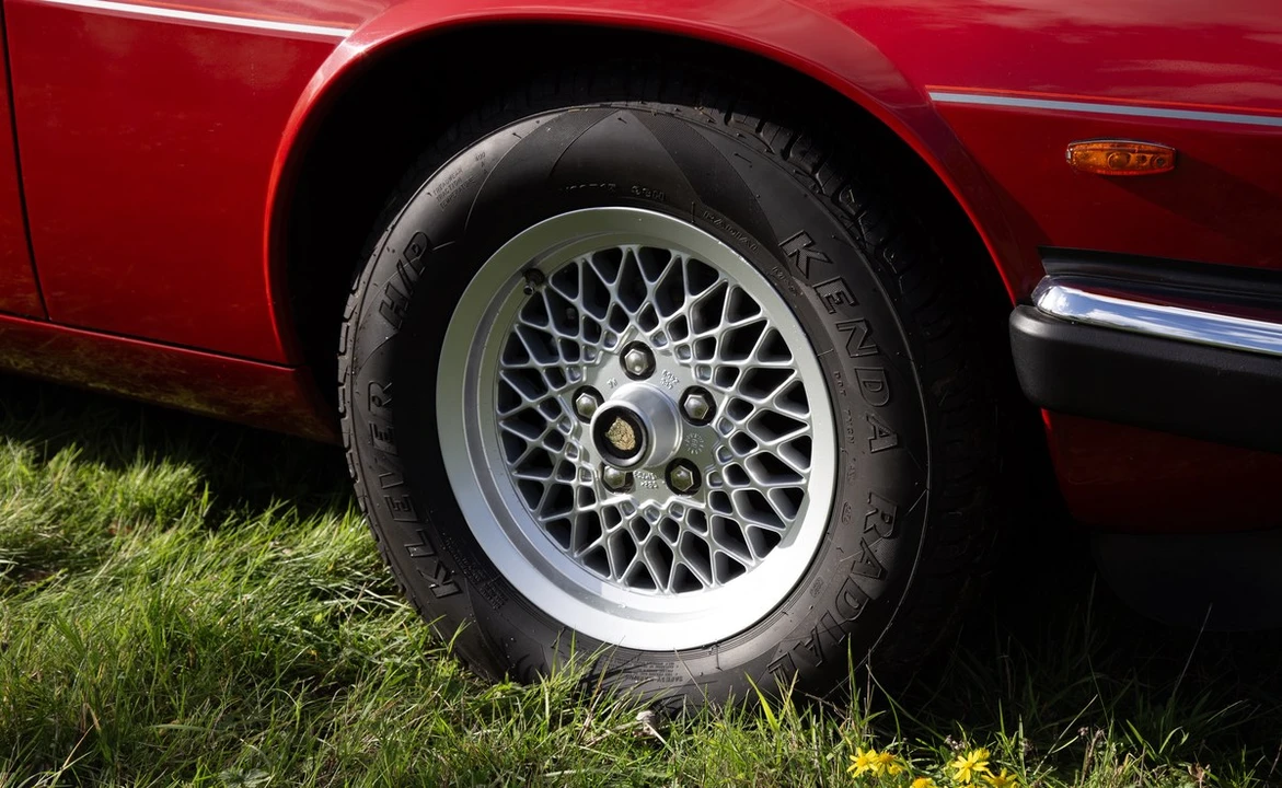 1989 Jaguar XJS Pre-Facelift V12 - Image 28 of 30