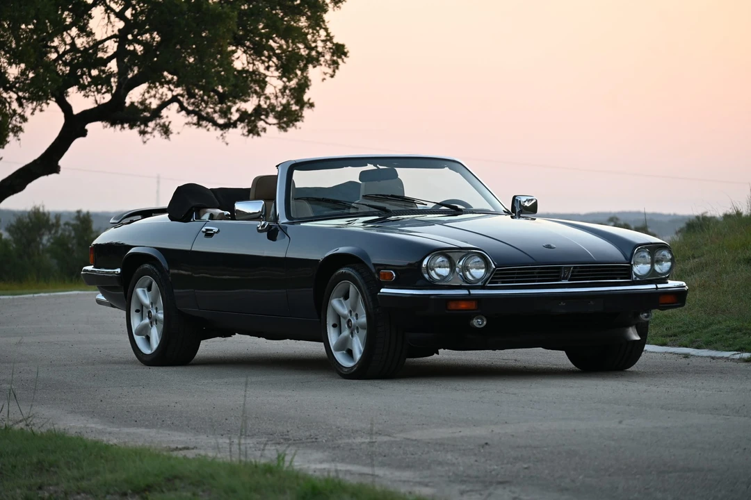 1989 Jaguar XJS Convertible - Image 8 of 31