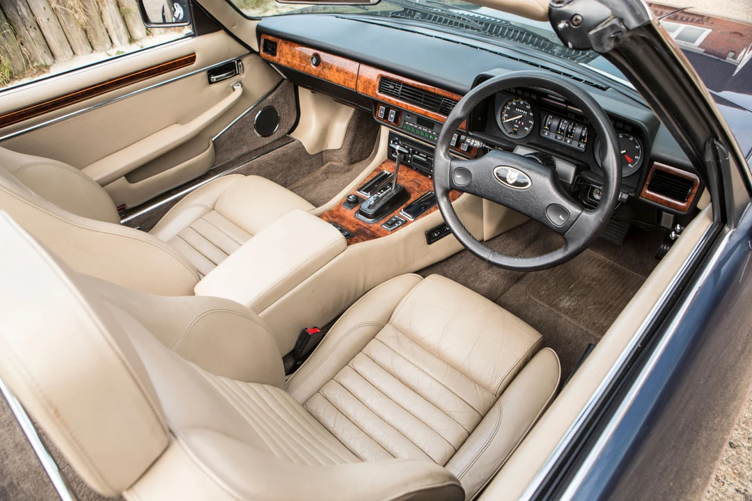 1989 Jaguar XJS Convertible - Image 5 of 14