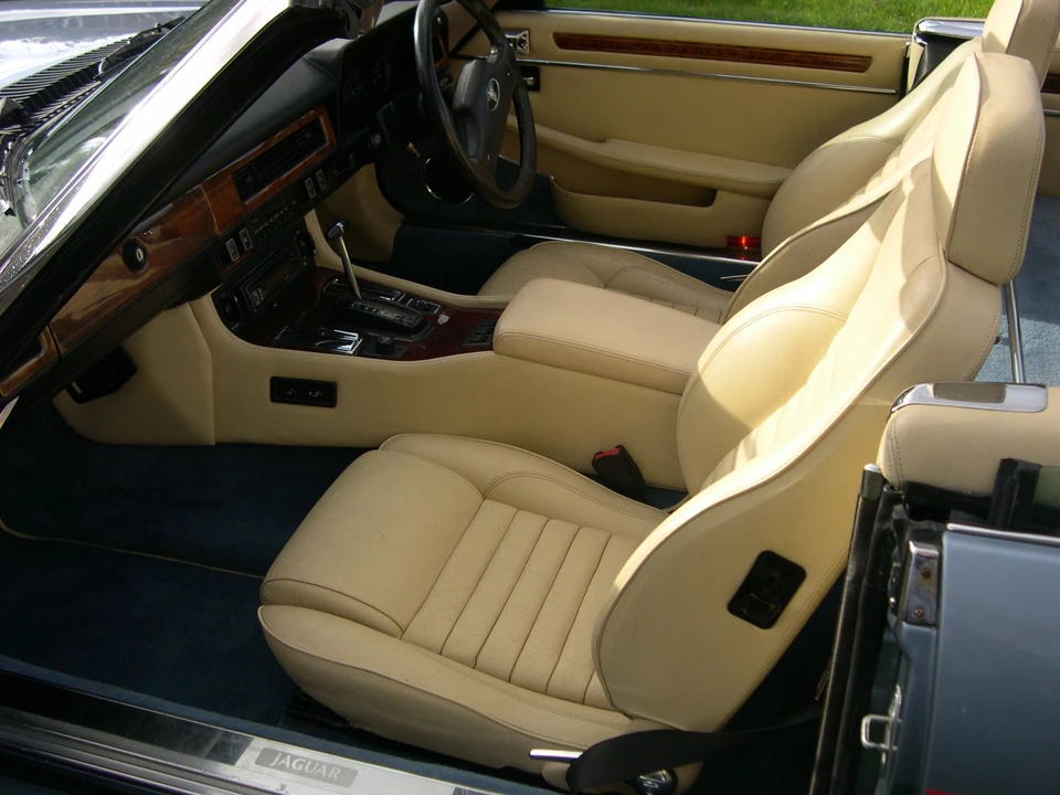 1989 Jaguar XJS Convertible - Image 18 of 31