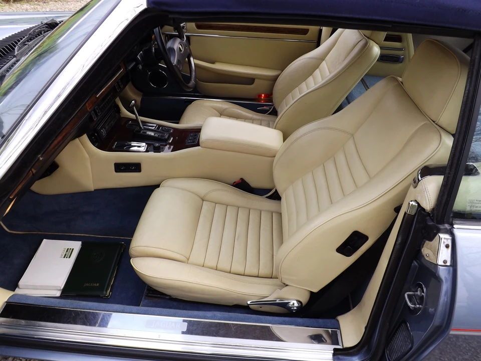 1989 Jaguar XJS Convertible - Image 16 of 31