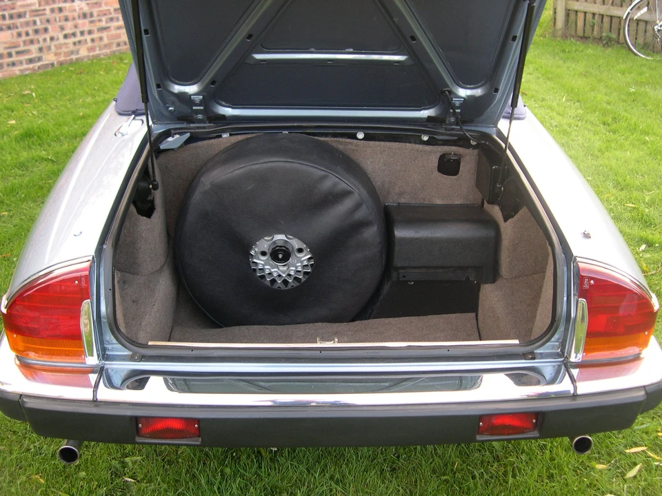 1989 Jaguar XJS Convertible - Image 25 of 31