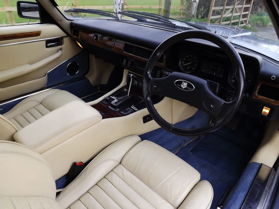 1989 Jaguar XJS Convertible - Image 11 of 31