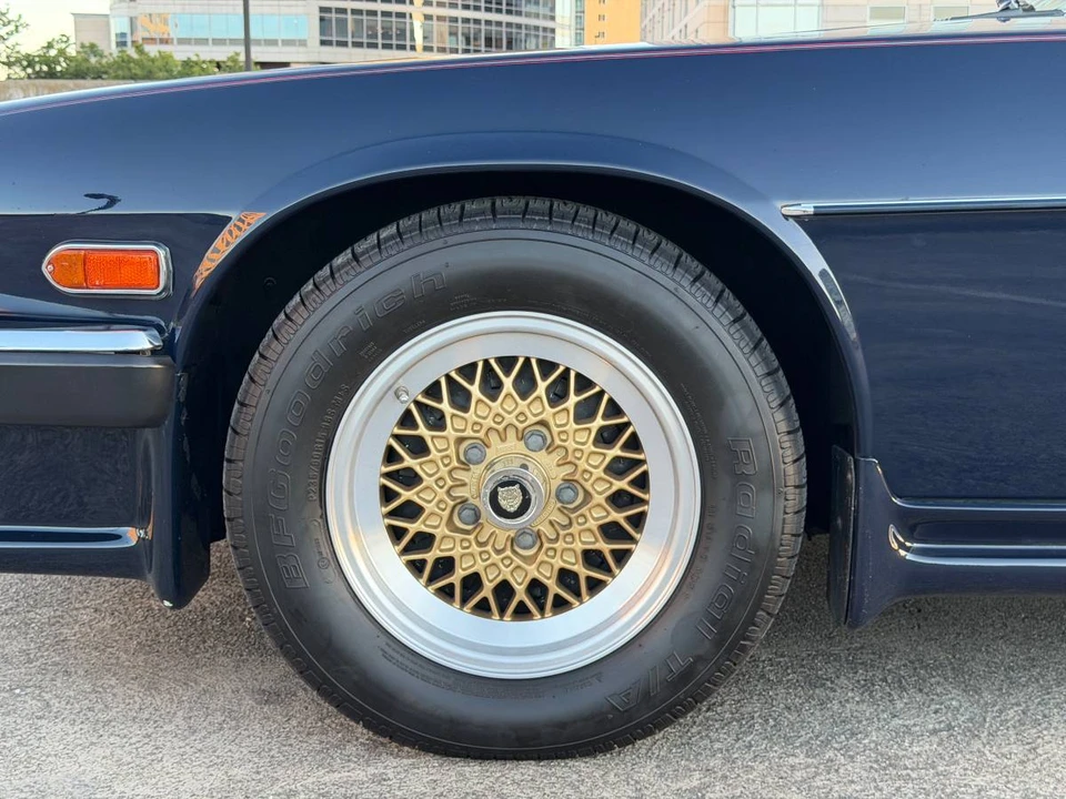 1989 Jaguar XJS Convertible - Image 9 of 24