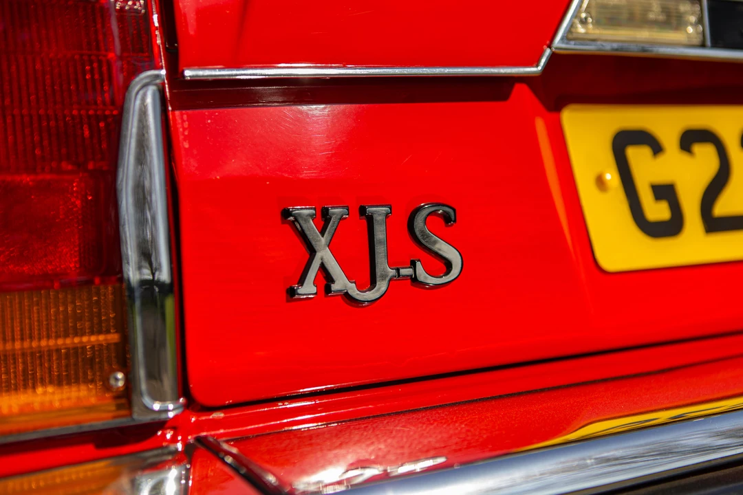1989 Jaguar XJS Convertible - Image 17 of 31