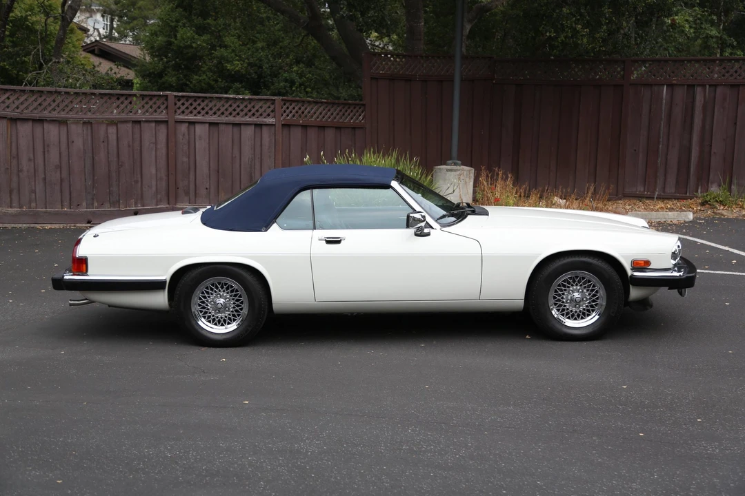 1989 Jaguar XJS Convertible - Image 9 of 31