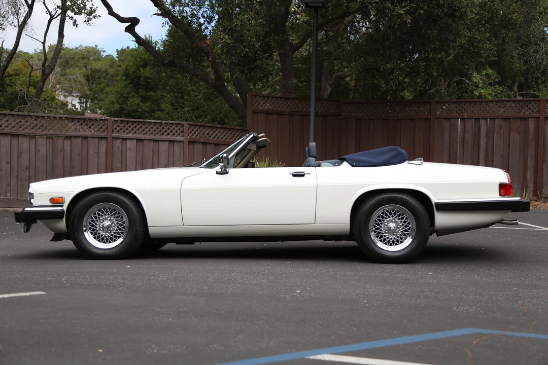 1989 Jaguar XJS Convertible - Image 15 of 31