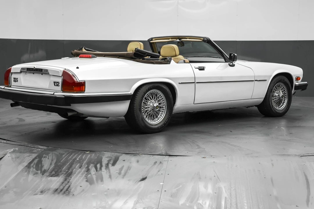 1989 Jaguar XJS Convertible - Image 13 of 31