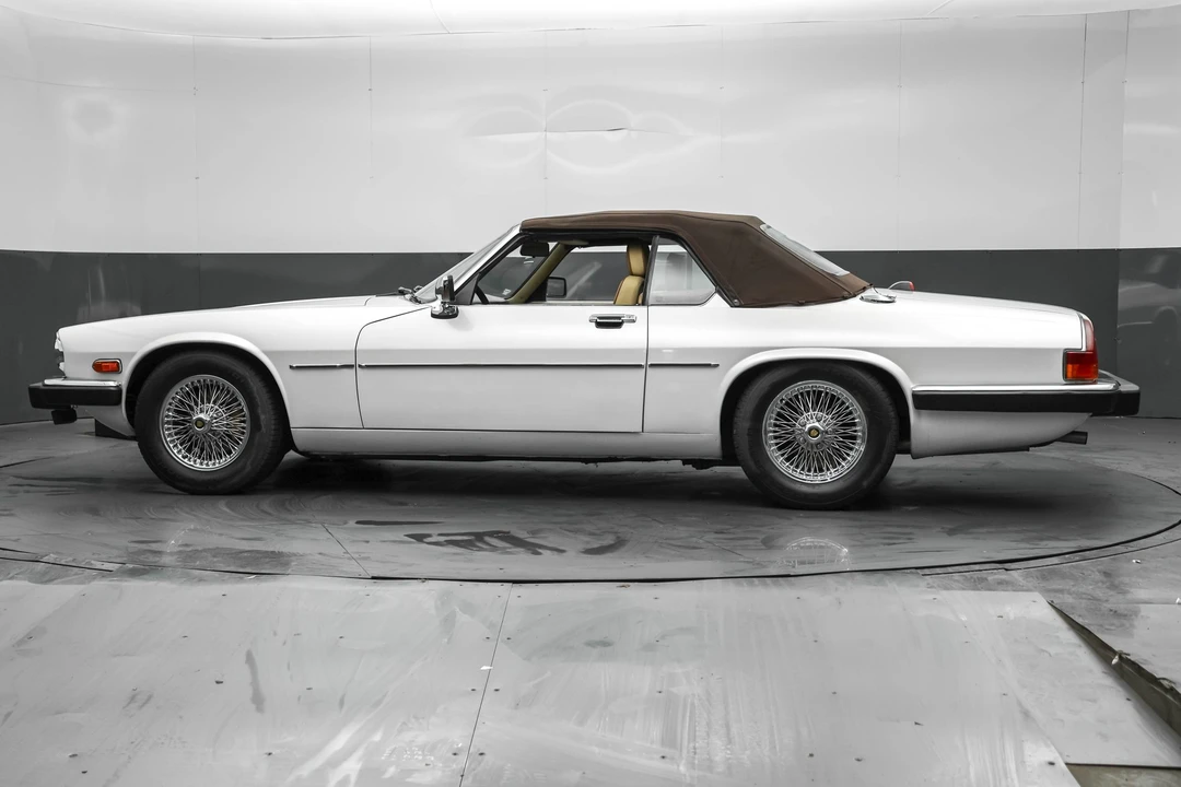 1989 Jaguar XJS Convertible - Image 3 of 31