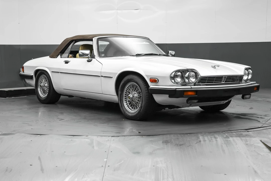 1989 Jaguar XJS Convertible - Image 8 of 31