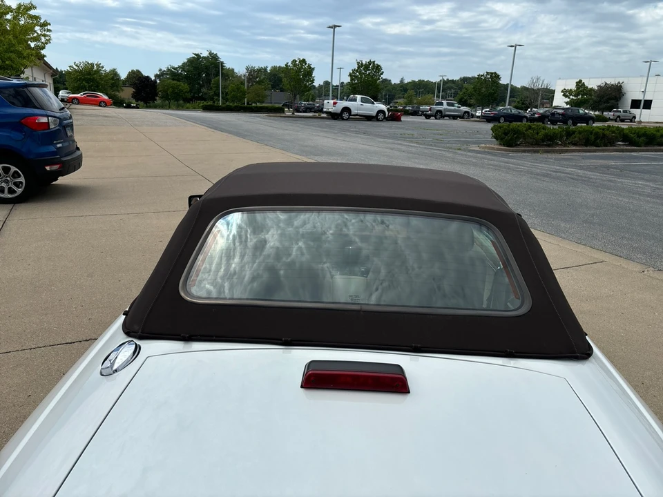 1989 Jaguar XJS Convertible - Image 29 of 31