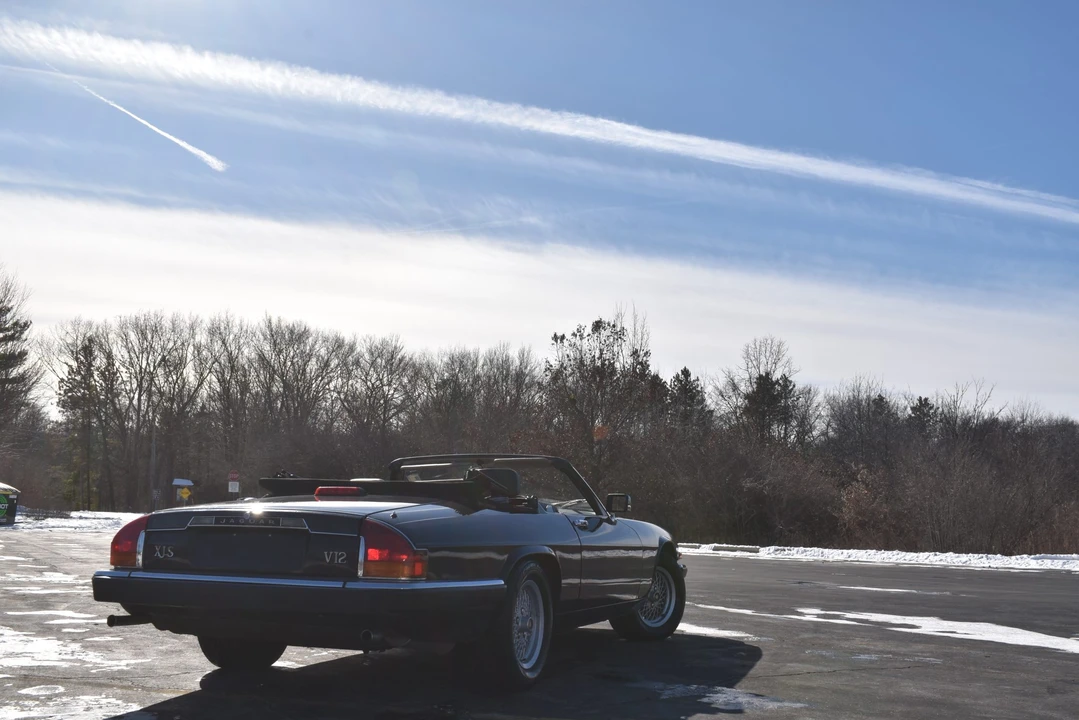 1989 Jaguar XJS Convertible - Image 8 of 31