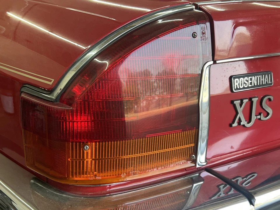 1989 Jaguar XJS Convertible - Image 15 of 31