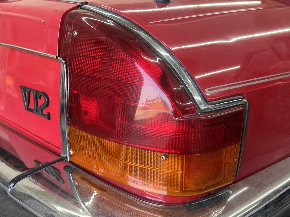 1989 Jaguar XJS Convertible - Image 16 of 31