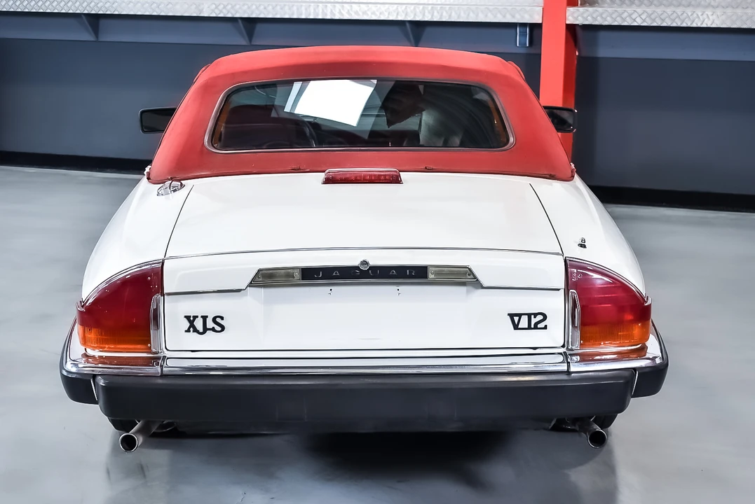 1989 Jaguar XJS Convertible - Image 25 of 31