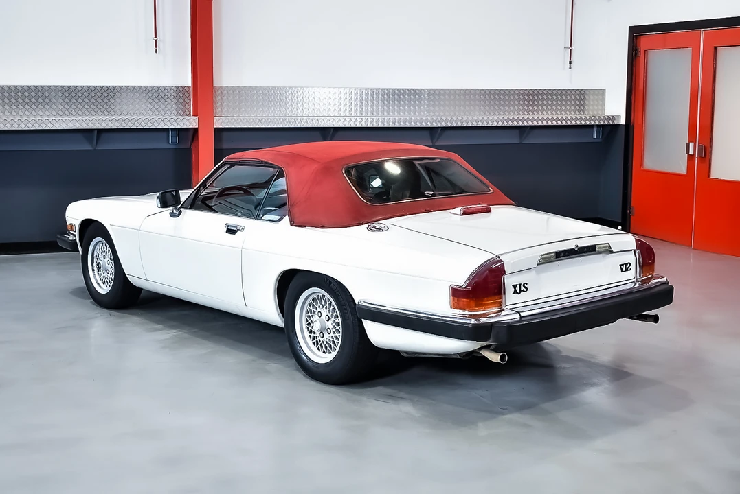 1989 Jaguar XJS Convertible - Image 11 of 31