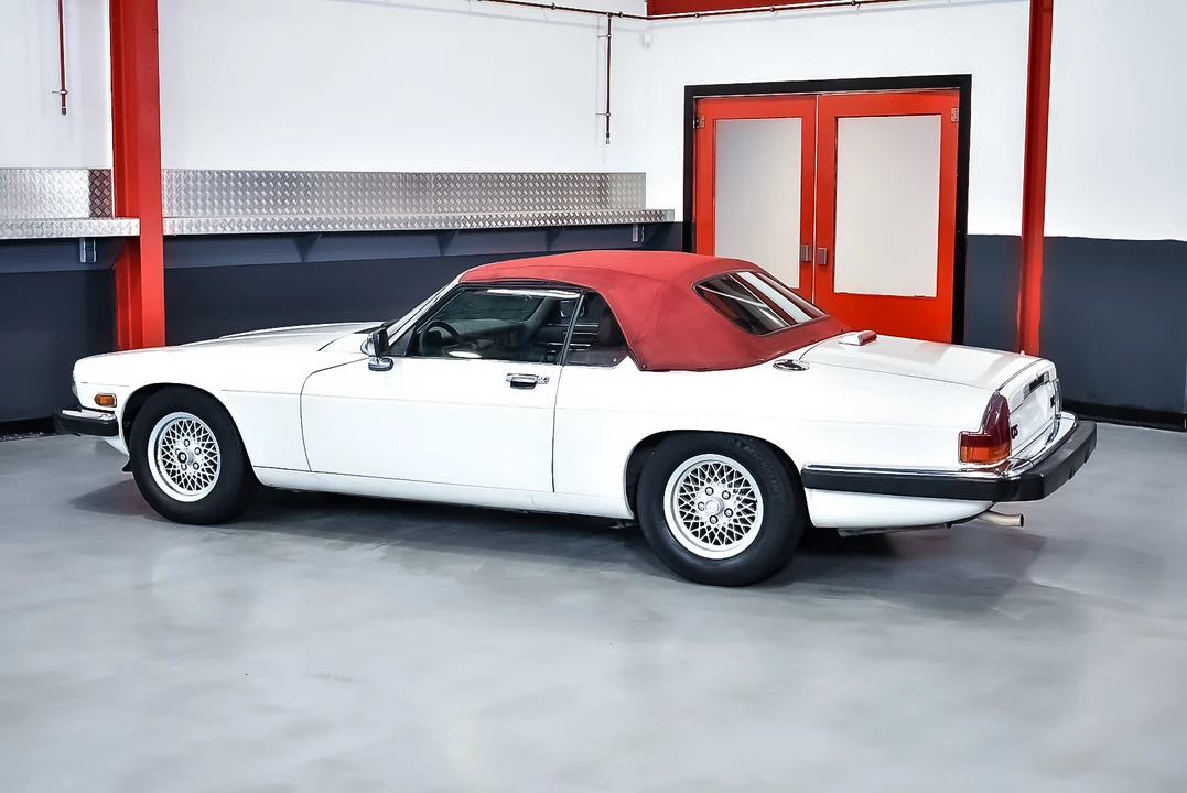 1989 Jaguar XJS Convertible - Image 12 of 31